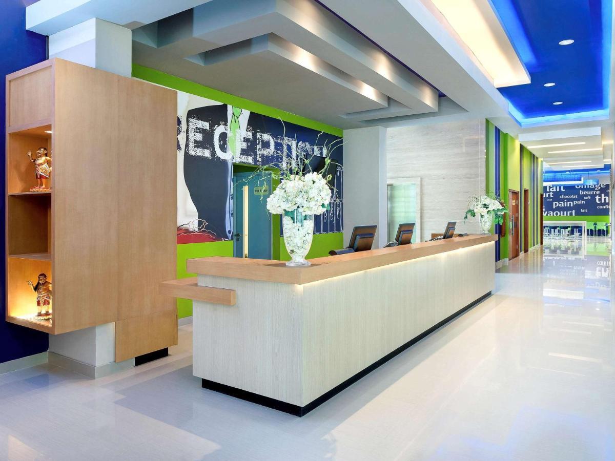 Ibis Budget Semarang Tendean Екстериор снимка